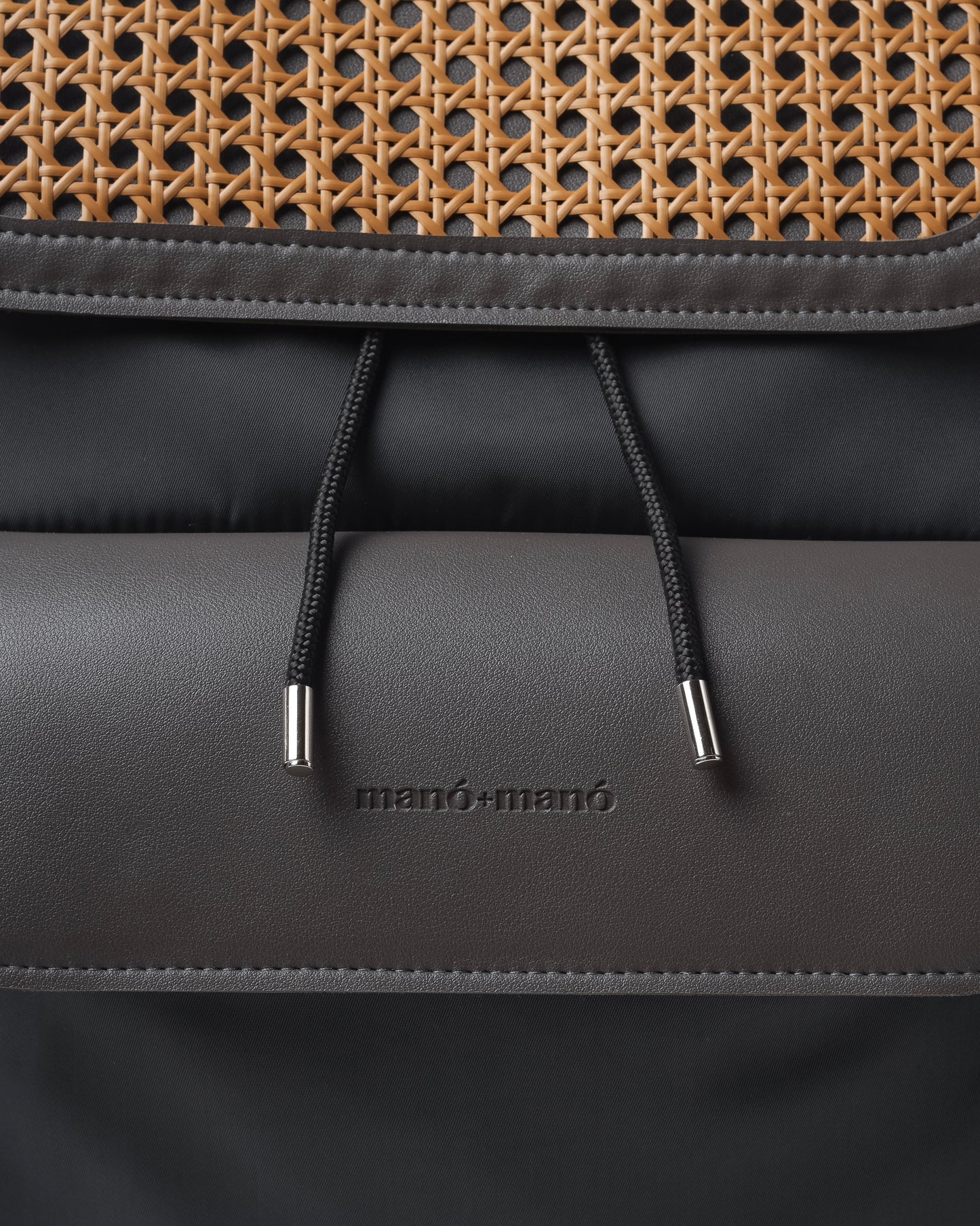 The Manó-Manó® "Solvan" Backpack in Black/Black