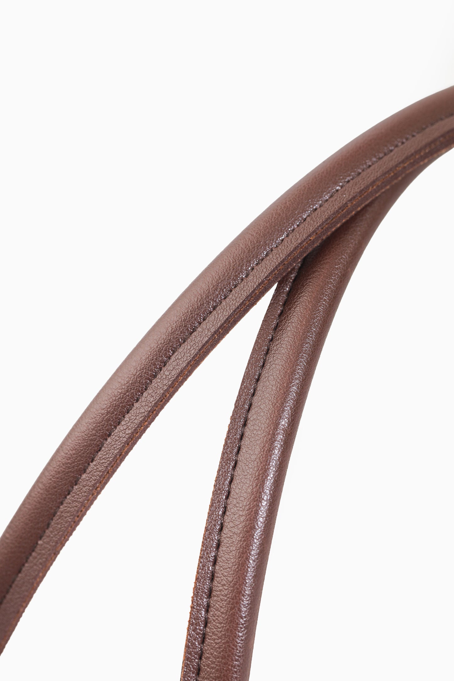 The Manó-Manó® "Bóveda" Barrel Bag in Cacao/Natural